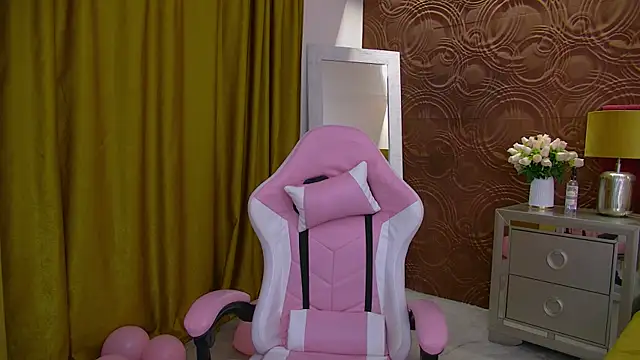 Snapshot of IrisMonn chatting on January 16, 2025, 6:03 am IrisMonn online show from January 16, 2025, 6:03 am