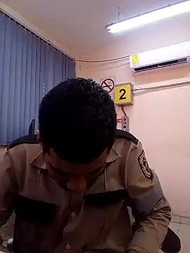 EnriquePersian197 online show from January 27, 2025, 10:27 pm