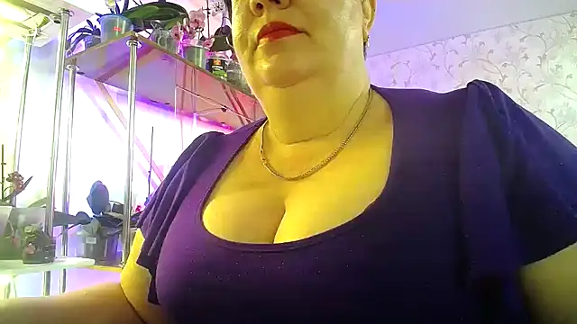 Snapshot of _Sweet_Woman chatting on May 4, 2026, 6:42 am Sweet Woman online show from May 4, 2026, 6:42 am