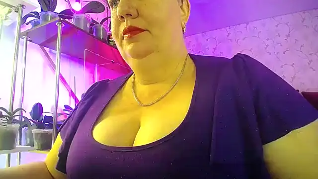 Snapshot of _Sweet_Woman chatting on June 19, 2026, 7:23 am Sweet Woman online show from June 19, 2026, 7:23 am