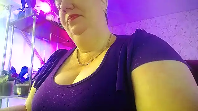 Snapshot of _Sweet_Woman chatting on July 7, 2026, 5:43 am Sweet Woman online show from July 7, 2026, 5:43 am