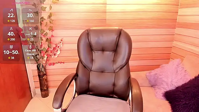 marien thomson  online show from October 15, 2025, 2:22 am