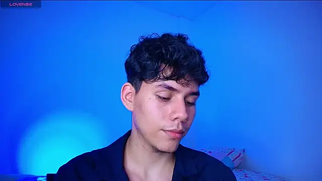 Snapshot of Naytoon__lex chatting on November 24, 2025, 10:37 am Naytoon lex online show from November 24, 2025, 10:37 am