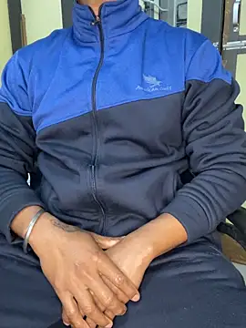 loveboyrp online show from February 4, 2026, 3:23 am