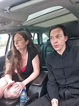 Leyla Lawless online show from April 15, 2026, 1:18 pm