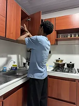 Masterikee online show from December 22, 2025, 2:19 am