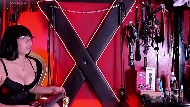 alexa n alex online show from March 11, 2026, 4:35 pm