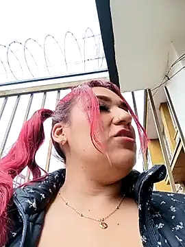 Snapshot of sarita_moller chatting on February 15, 2025, 1:16 pm sarita moller online show from February 15, 2025, 1:16 pm