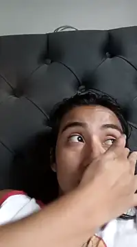 Hellen Alex online show from December 5, 2024, 8:00 pm