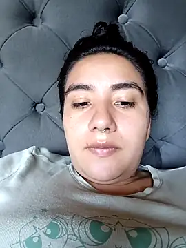 Hellen Alex online show from September 24, 2025, 2:42 pm