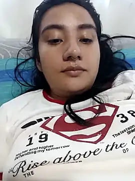 Hellen Alex online show from October 24, 2025, 2:46 pm