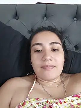 Hellen Alex online show from February 2, 2026, 1:43 pm