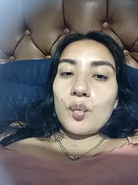 Hellen Alex online show from April 10, 2026, 2:00 pm