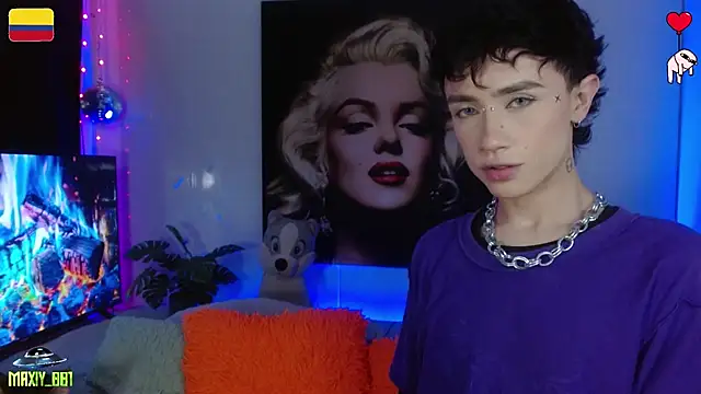 Snapshot of maxiy_001 chatting on July 7, 2026, 1:30 am maxiy 001 online show from July 7, 2026, 1:30 am