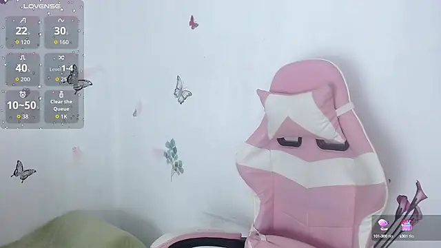 Snapshot of helen_kinett chatting on October 10, 2025, 11:37 pm helen kinett online show from October 10, 2025, 11:37 pm