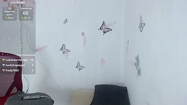 Snapshot of helen_kinett chatting on November 2, 2025, 3:20 am helen kinett online show from November 2, 2025, 3:20 am