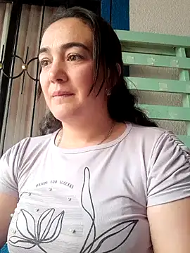 Snapshot of skayhot_ chatting on December 16, 2024, 1:22 pm skayhot online show from December 16, 2024, 1:22 pm