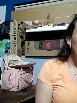 Snapshot of skayhot_ chatting on December 19, 2024, 11:25 pm skayhot online show from December 19, 2024, 11:25 pm