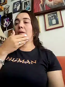 Snapshot of skayhot_ chatting on January 15, 2025, 4:43 pm skayhot online show from January 15, 2025, 4:43 pm