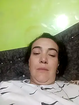 Snapshot of skayhot_ chatting on January 17, 2025, 1:57 am skayhot online show from January 17, 2025, 1:57 am