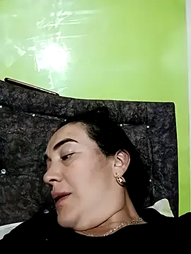 Snapshot of skayhot_ chatting on January 27, 2025, 12:54 am skayhot online show from January 27, 2025, 12:54 am