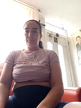 Snapshot of skayhot_ chatting on February 1, 2025, 1:41 pm skayhot online show from February 1, 2025, 1:41 pm