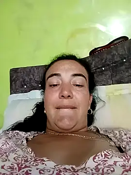 Snapshot of skayhot_ chatting on February 6, 2025, 8:34 pm skayhot online show from February 6, 2025, 8:34 pm