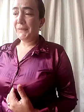 Snapshot of skayhot_ chatting on February 19, 2025, 1:06 pm skayhot online show from February 19, 2025, 1:06 pm