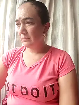 Snapshot of skayhot_ chatting on February 19, 2025, 7:59 pm skayhot online show from February 19, 2025, 7:59 pm