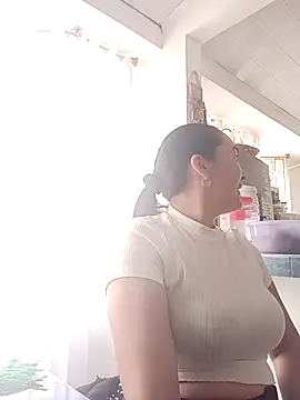 Snapshot of skayhot_ chatting on February 26, 2025, 12:58 pm skayhot online show from February 26, 2025, 12:58 pm