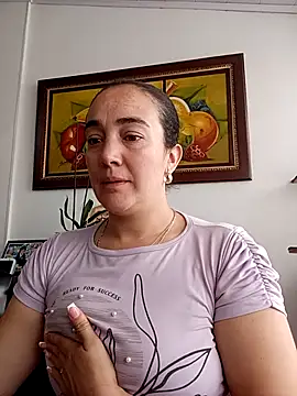 Snapshot of skayhot_ chatting on March 6, 2025, 1:35 pm skayhot online show from March 6, 2025, 1:35 pm