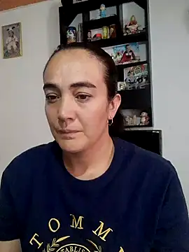 Snapshot of skayhot_ chatting on September 12, 2025, 3:12 pm skayhot online show from September 12, 2025, 3:12 pm