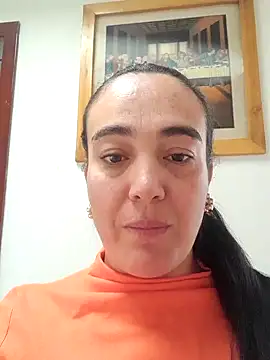 Snapshot of skayhot_ chatting on September 27, 2025, 2:33 pm skayhot online show from September 27, 2025, 2:33 pm