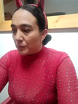 Snapshot of skayhot_ chatting on October 21, 2025, 1:45 pm skayhot online show from October 21, 2025, 1:45 pm