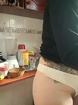 Snapshot of skayhot_ chatting on October 30, 2025, 2:07 pm skayhot online show from October 30, 2025, 2:07 pm