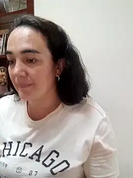 Snapshot of skayhot_ chatting on October 31, 2025, 2:18 pm skayhot online show from October 31, 2025, 2:18 pm