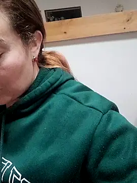 skayhot  online show from February 11, 2026, 12:10 pm