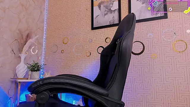 Mia Gothzx online show from March 4, 2026, 12:33 pm