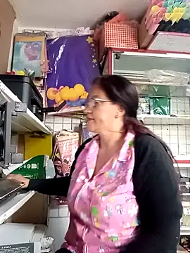 Edged Hot69 online show from March 10, 2026, 3:06 pm