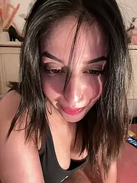 Hot malak online show from December 14, 2024, 1:17 am