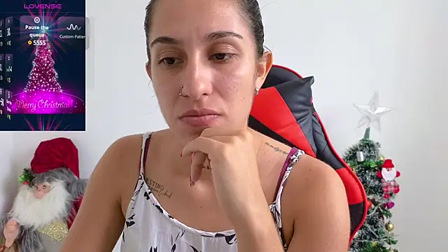 Snapshot of tammyandrade_ chatting on December 19, 2024, 2:13 pm tammyandrade online show from December 19, 2024, 2:13 pm