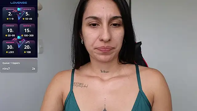 Snapshot of tammyandrade_ chatting on February 5, 2025, 8:46 pm tammyandrade online show from February 5, 2025, 8:46 pm