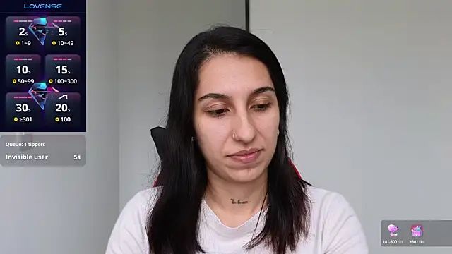 Snapshot of tammyandrade_ chatting on February 8, 2025, 4:04 pm tammyandrade online show from February 8, 2025, 4:04 pm