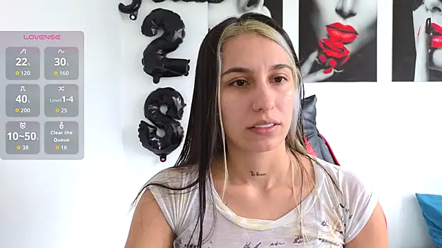 Snapshot of tammyandrade_ chatting on October 8, 2025, 3:31 pm tammyandrade online show from October 8, 2025, 3:31 pm