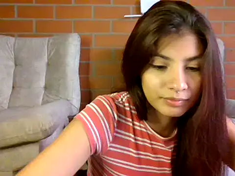 hanna beili online show from December 4, 2024, 9:46 pm