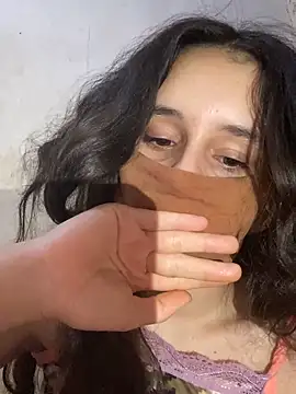 Snapshot of Chahrazad66 chatting on December 15, 2025, 1:10 am Chahrazad66 online show from December 15, 2025, 1:10 am