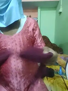 Snapshot of iaparna chatting on December 19, 2025, 4:30 am iaparna online show from December 19, 2025, 4:30 am