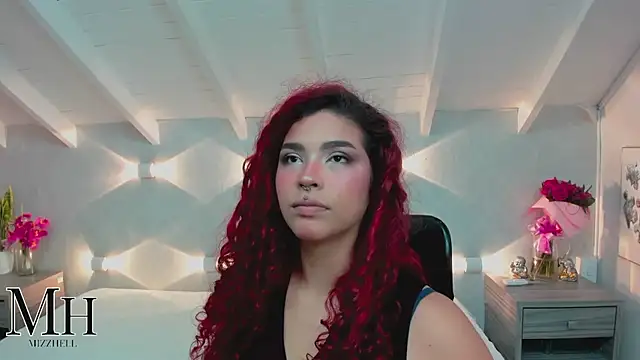 MizzHell online show from April 14, 2026, 3:45 am