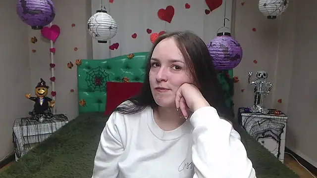 Snapshot of IsabelBlackberry chatting on November 2, 2025, 6:05 am IsabelBlackberry online show from November 2, 2025, 6:05 am