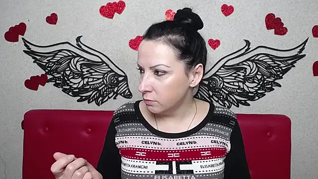 ElizabethSho online show from March 6, 2025, 6:05 pm